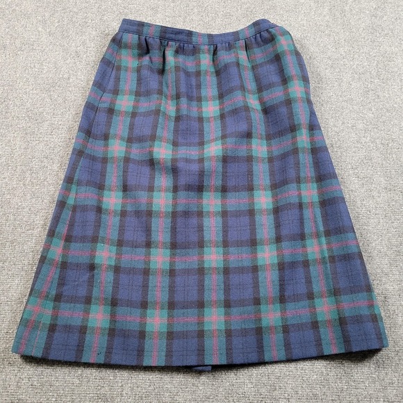 Pendleton Dresses & Skirts - Vintage Pendleton Skirt Small Petite Black Watch Tartan Plaid Wool Made USA 80s